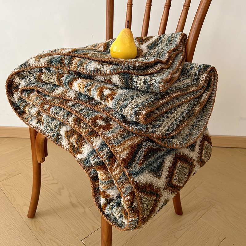 Home Textiles Europe - Coperta Morbida in Peluche Bohémien di