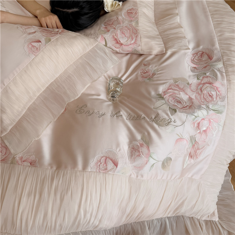 Set di Biancheria da Letto di  - Home Textiles Premium recensione e prezzo
